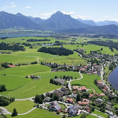 ホテル アルペングリュン フュッセン