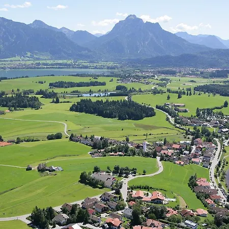 ホテル アルペングリュン