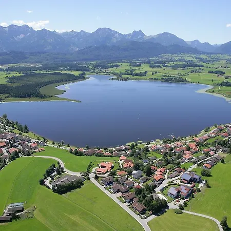 ホテル アルペングリュン 3*