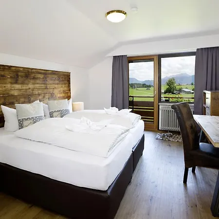 アルペングリュン 3*