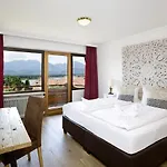 Hotel Alpenglühn