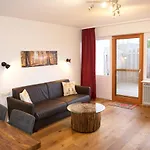 Hotel Alpenglühn