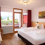 Alpenglühn Hotel