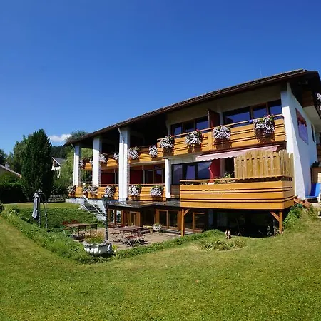 Hotel Alpenglühn