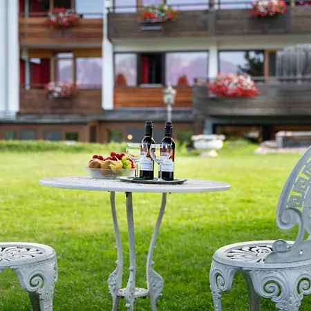 Alpengluehn Hotel 3*