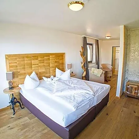 Hotel Alpenglühn 3*