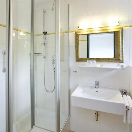 Alpengluehn Hotel 3*